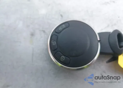 2010 Mini Cooper S Clubman z USA, uszkodzony, nr VIN WMWMM3C56ATP94157